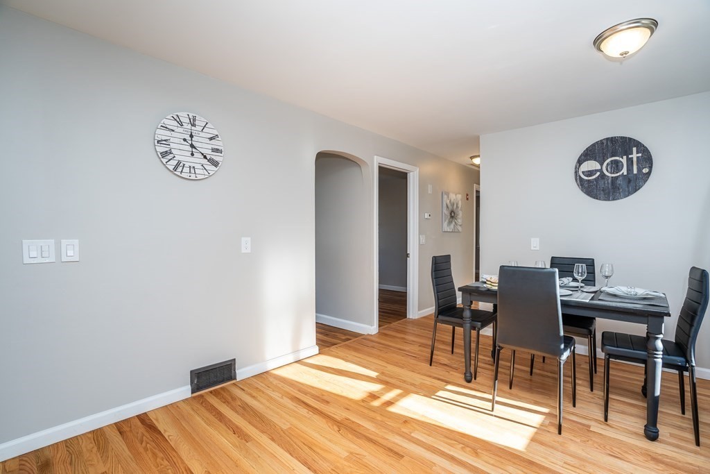 20 New Ludlow Road Granby, MA 01033 - Photo 6 of 28 Gallery Image 6