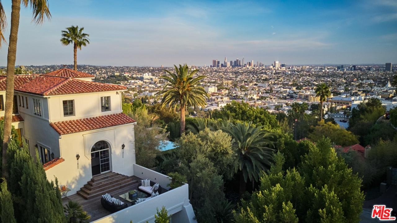 2172 West Live Oak Drive Los Angeles, CA 90068 - Photo 1 of 54