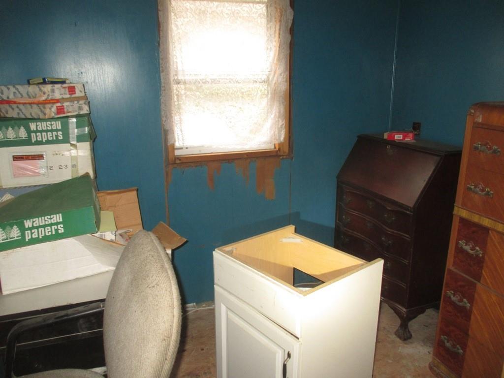 1044 Wallace Run Road Darlington, PA 16115 - Photo 12 of 17 Gallery Image 12