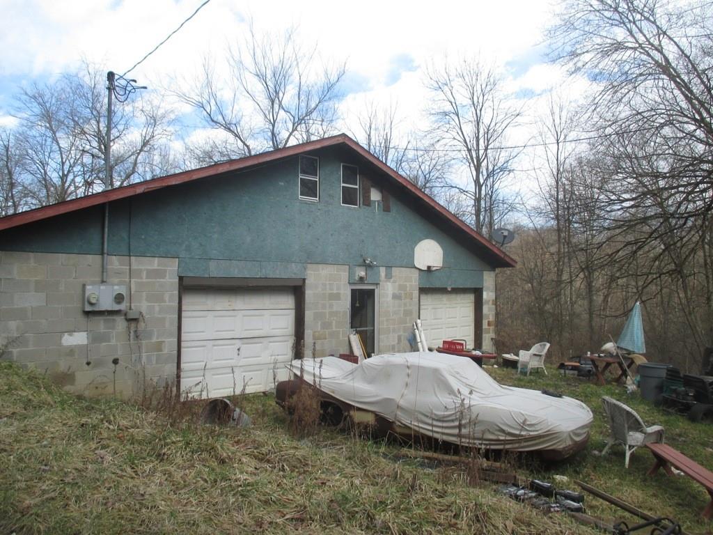 1044 Wallace Run Road Darlington, PA 16115 - Photo 17 of 17 Gallery Image 17