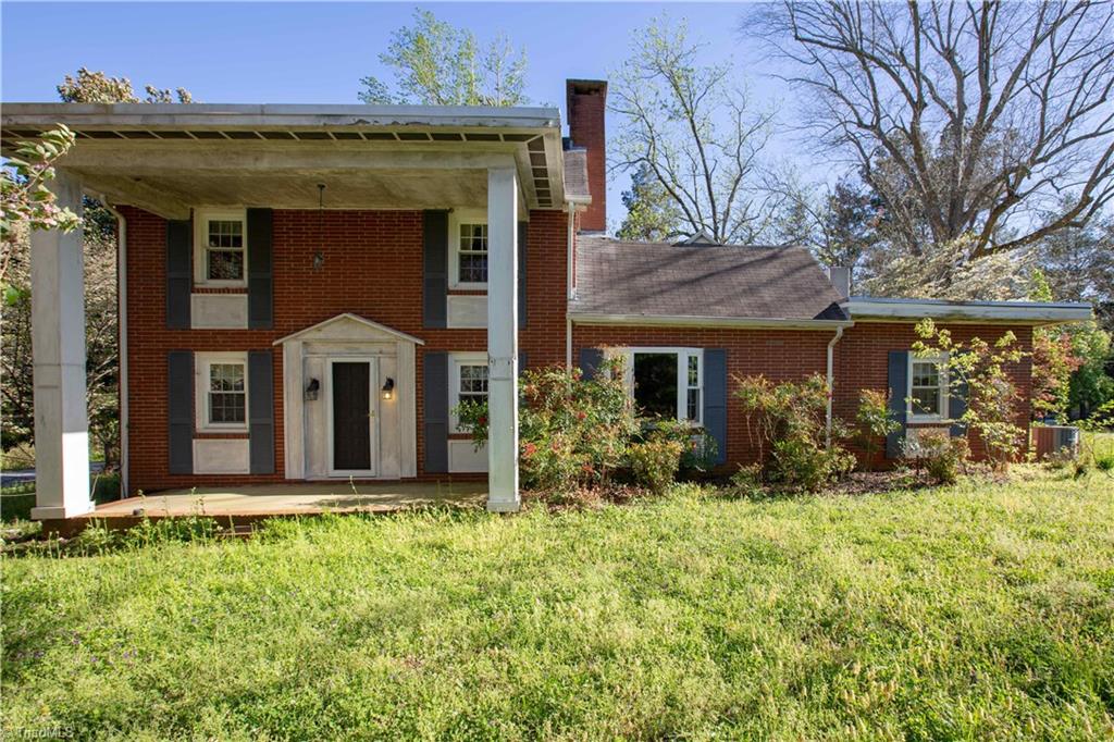 5221 Williard Road Oak Ridge, NC 27310 - Photo 2 of 11