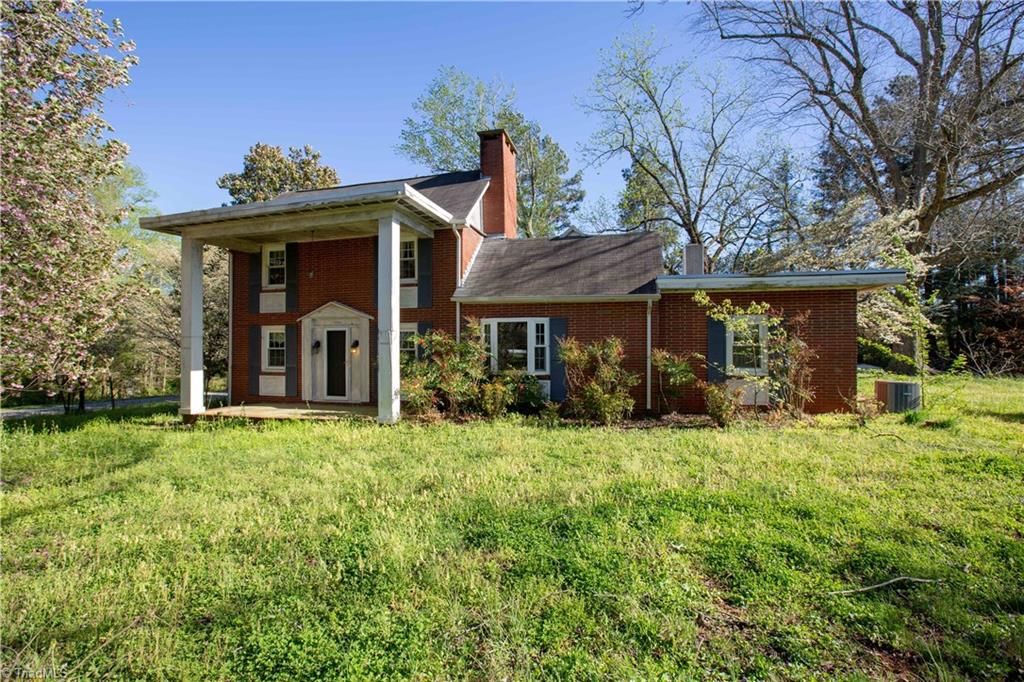5221 Williard Road Oak Ridge, NC 27310 - Photo 3 of 11