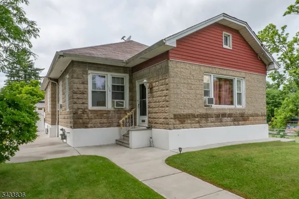 $600,000 | 126 West Curtis Street, Linden, NJ 07036