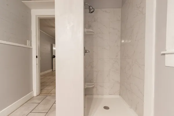 a bathroom with a bathtub