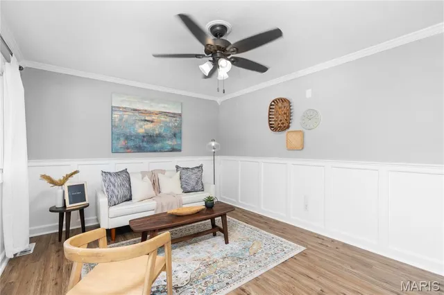 $285,000 | 1759 Roth Hill Drive, Maryland Heights, MO 63043