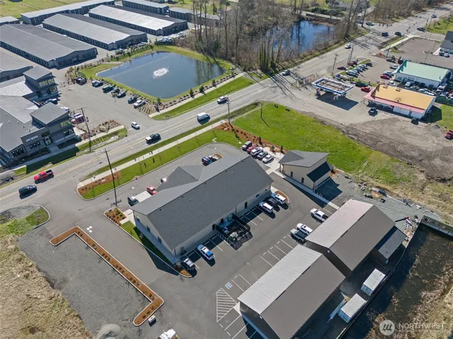 $3,100 | 27971 Highway 410, Unit D100, Buckley, WA 98321