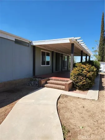 $318,000 | 19078 Monterey Street, Hesperia, CA 92345