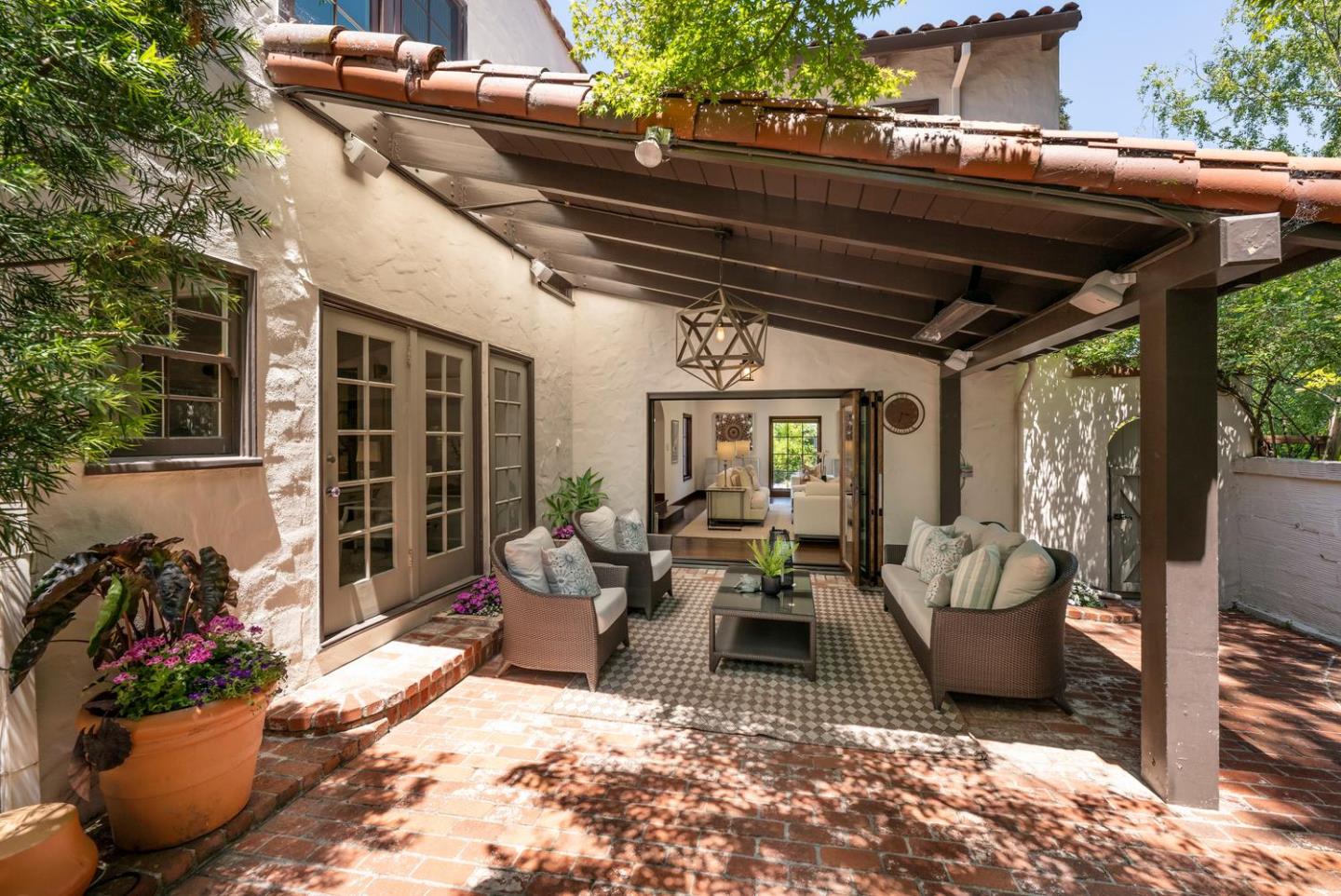 973 Baileyana Road Hillsborough, CA 94010 - Photo 37 of 56