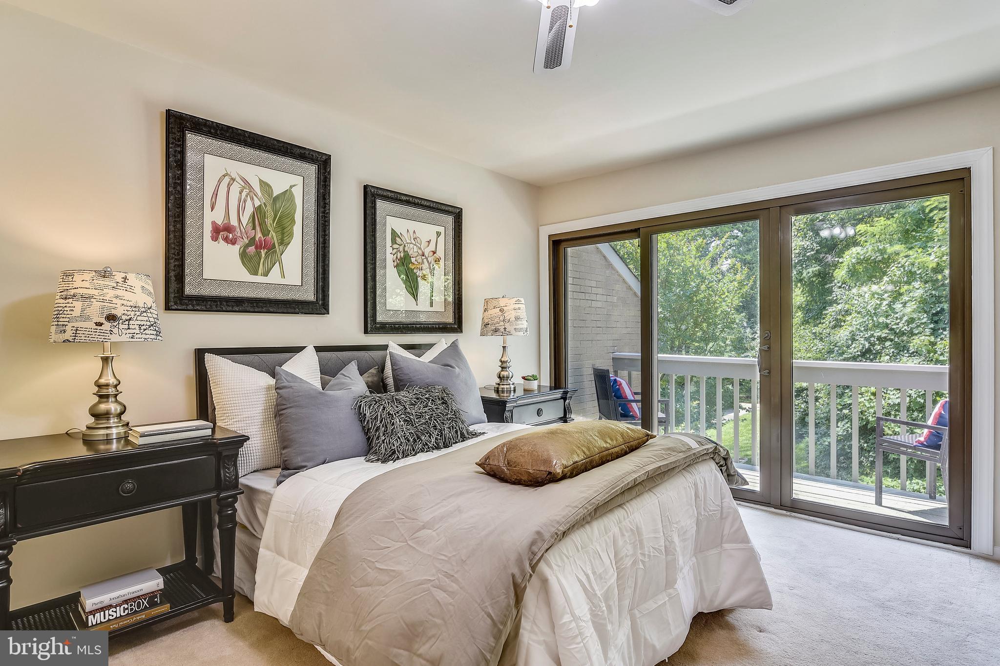 5260 Pooks Hill Road, Unit B8 Bethesda, MD 20814 - Photo 21 of 49 Master Bedroom with a private balcony