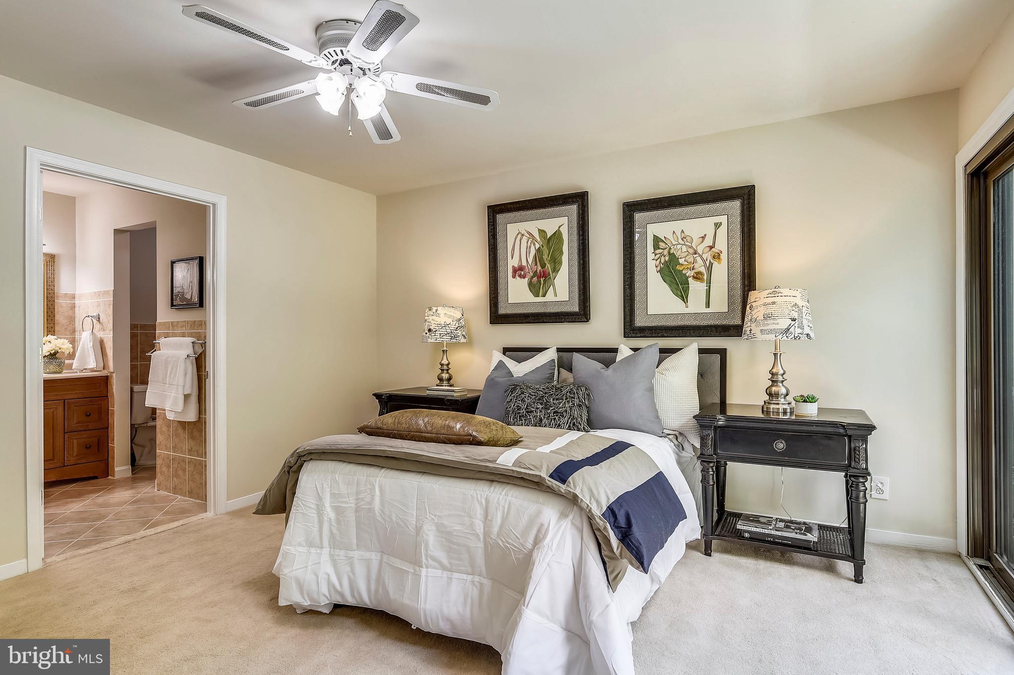 5260 Pooks Hill Road, Unit B8 Bethesda, MD 20814 - Photo 24 of 49 Master Bedroom