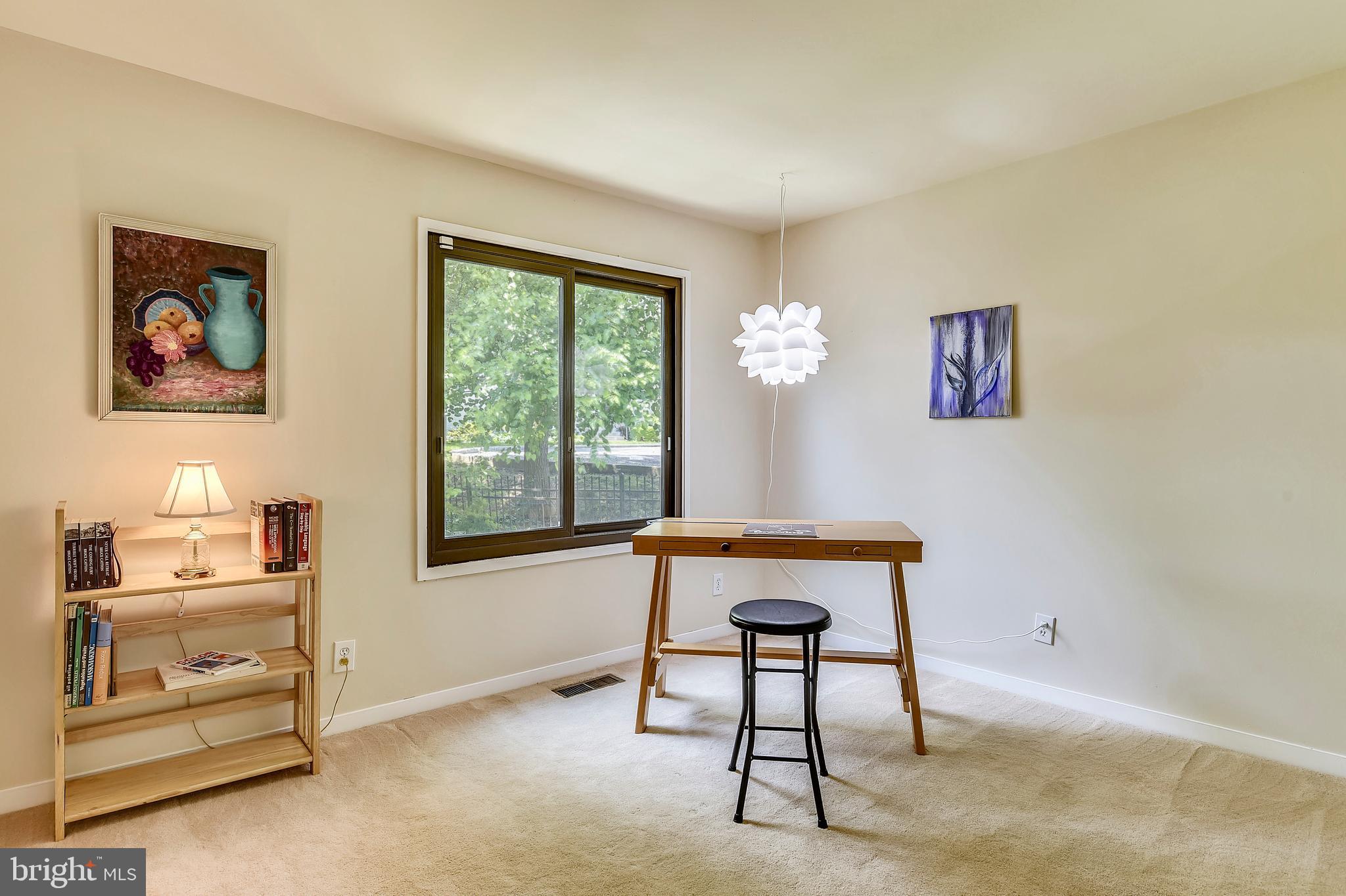 5260 Pooks Hill Road, Unit B8 Bethesda, MD 20814 - Photo 28 of 49 Bedroom #3
