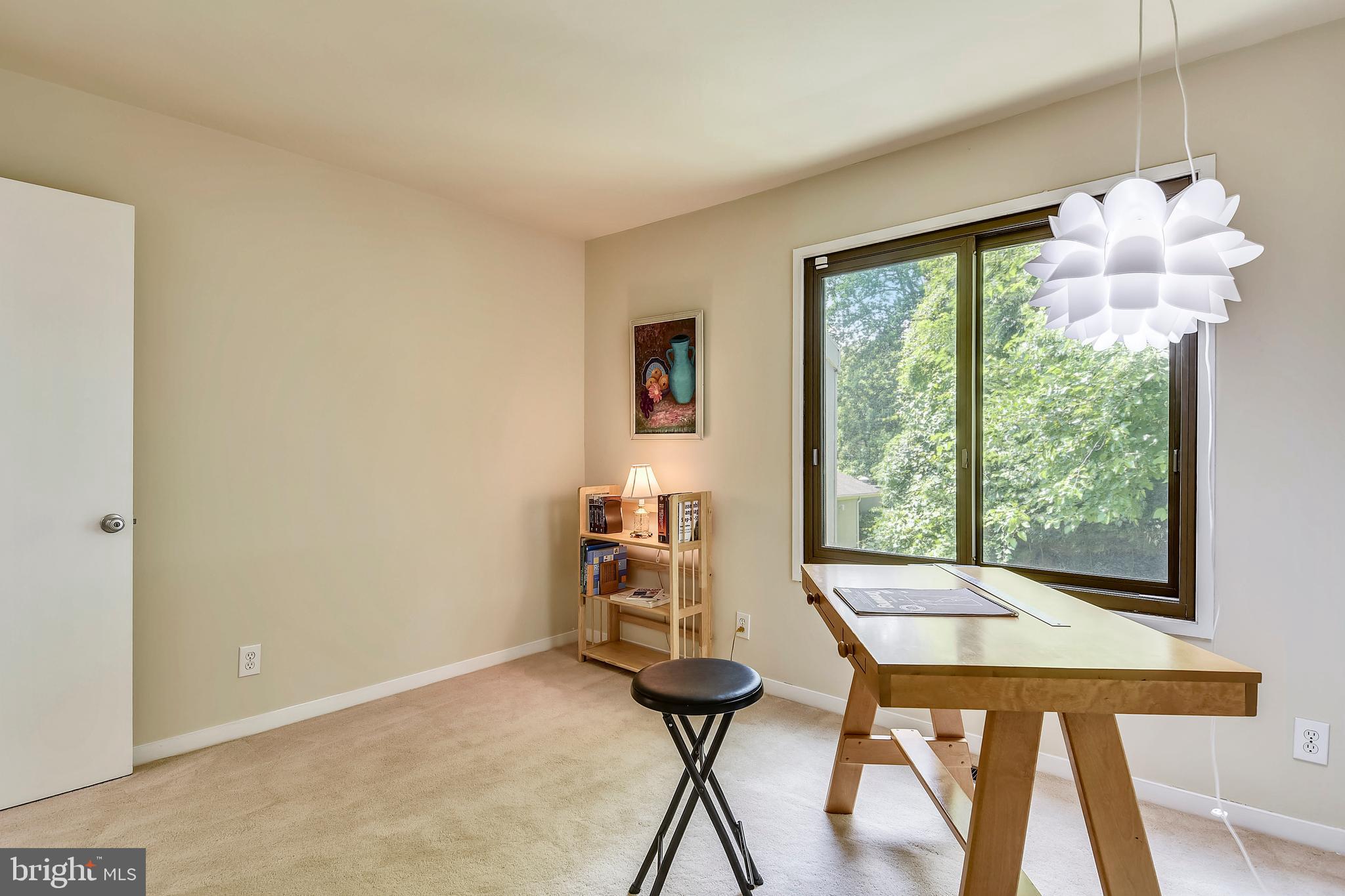 5260 Pooks Hill Road, Unit B8 Bethesda, MD 20814 - Photo 30 of 49 Bedroom #3