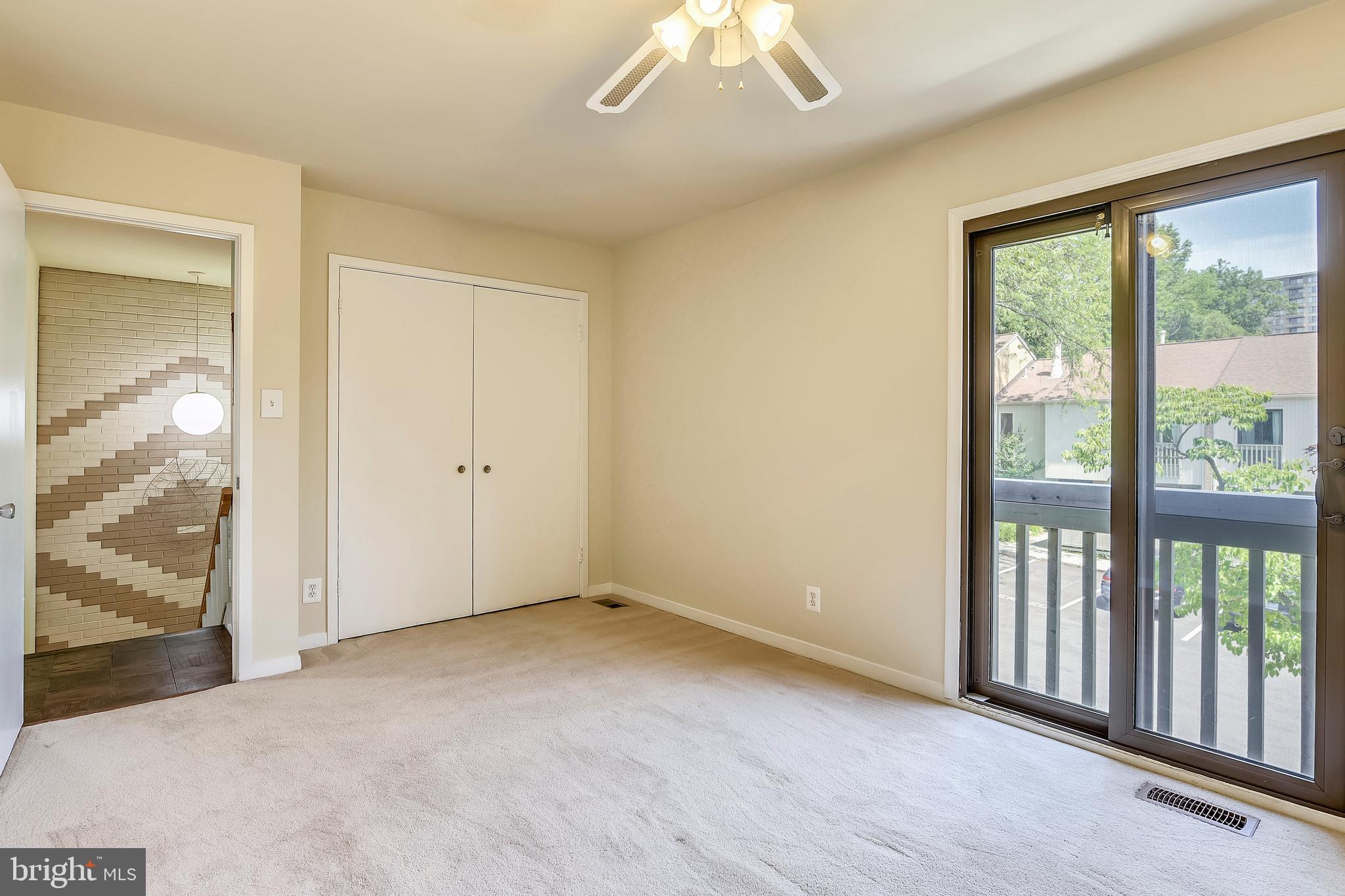 5260 Pooks Hill Road, Unit B8 Bethesda, MD 20814 - Photo 31 of 49 Bedroom #2