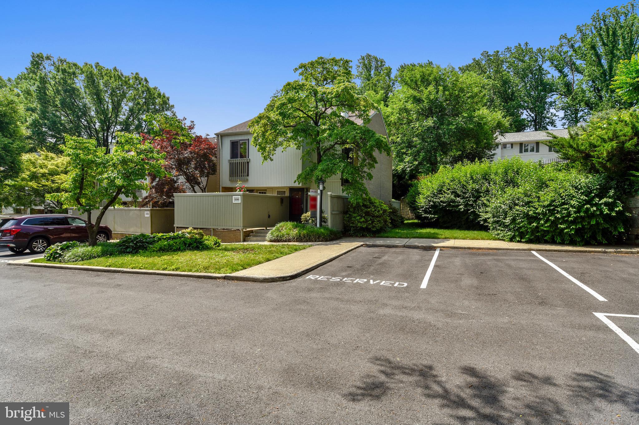 5260 Pooks Hill Road, Unit B8 Bethesda, MD 20814 - Photo 47 of 49 Gallery Image 47