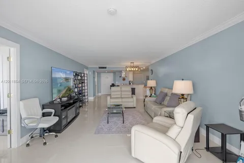 $785,000 | 2100 South Ocean Lane, Unit 1704, Fort Lauderdale, FL 33316