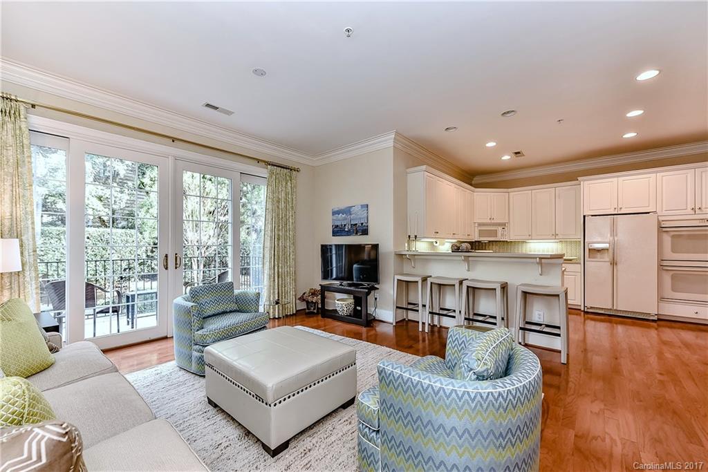 942 Queens Road Charlotte, NC 28207 - Photo 8 of 24 Gallery Image 8