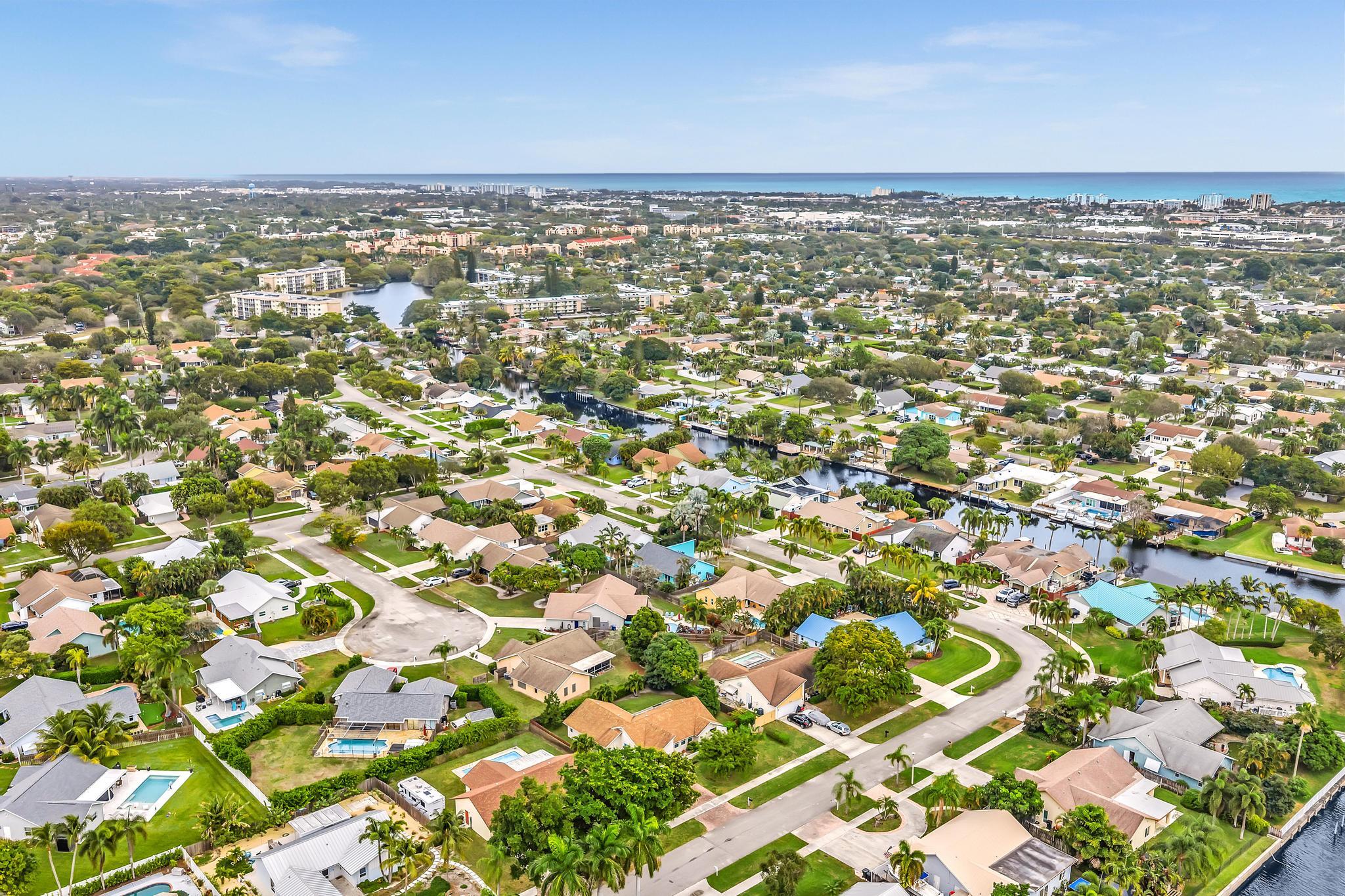 3106 Cormorant Road Delray Beach, FL 33444 - Photo 39 of 45 view of an ocean