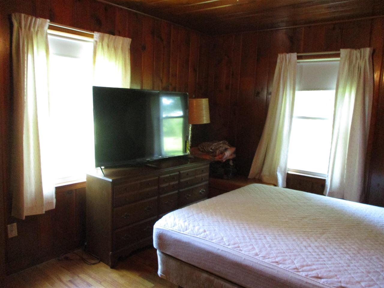 10936 Lansing Road Durand, MI 48429 - Photo 13 of 44 50079505-12.JPG