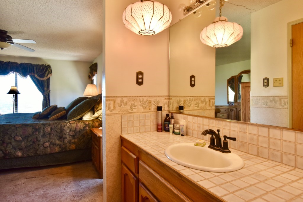 1924 Surrey Way Paso Robles, CA 93446 - Photo 18 of 42