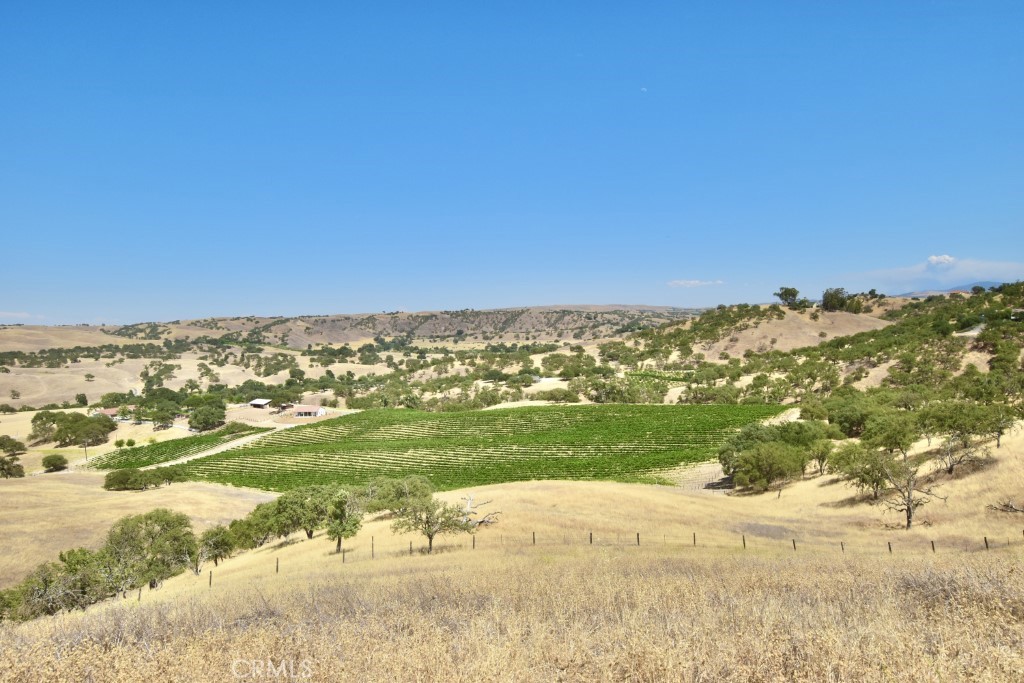 1924 Surrey Way Paso Robles, CA 93446 - Photo 36 of 42