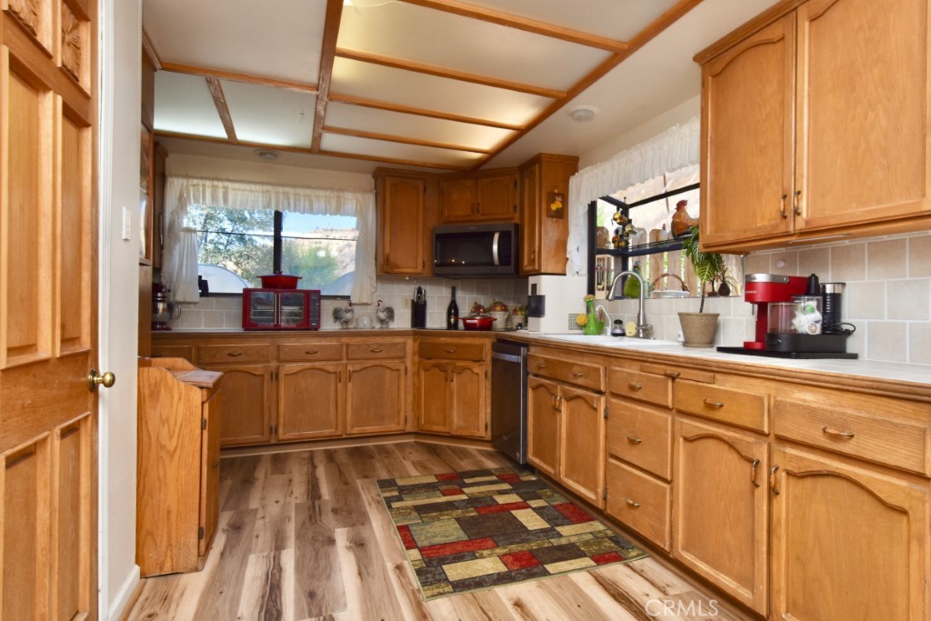 1924 Surrey Way Paso Robles, CA 93446 - Photo 7 of 42