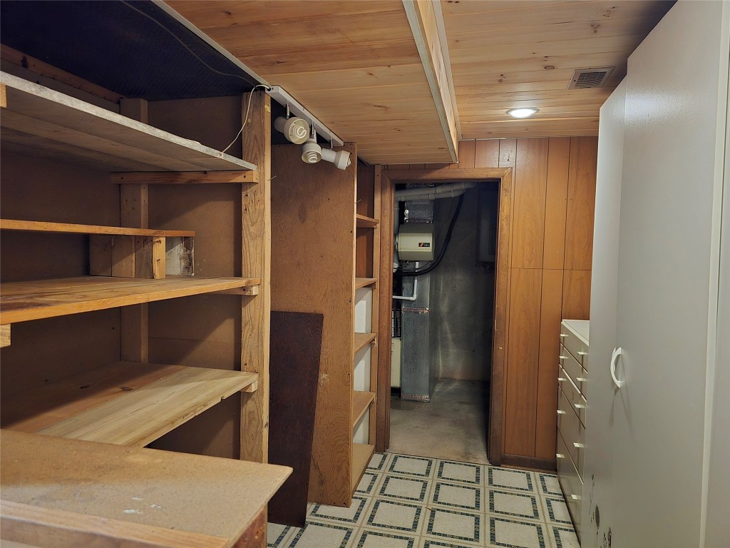 105 Poplar Hill Road Binghamton, NY 13901 - Photo 25 of 41