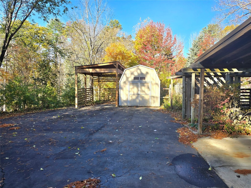 105 Poplar Hill Road Binghamton, NY 13901 - Photo 34 of 41