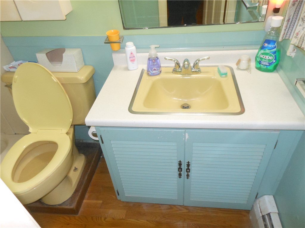 57 Moosup Valley Road Foster, RI 02825 - Photo 20 of 48 MASTER BATH
