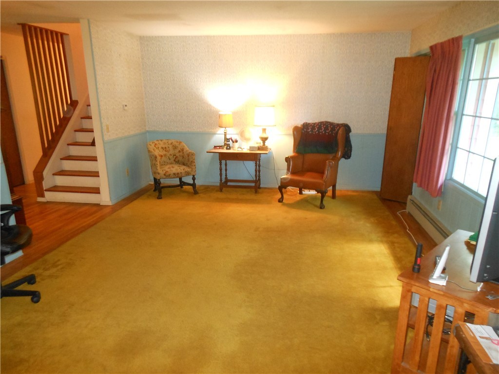 57 Moosup Valley Road Foster, RI 02825 - Photo 9 of 48 LIVING ROOM