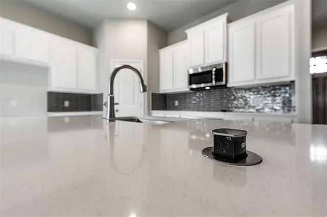 $484,900 | 532 Mitchell Boulevard, Weatherford, TX 76087