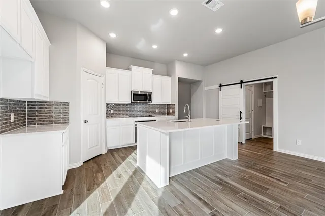 $484,900 | 532 Mitchell Boulevard, Weatherford, TX 76087