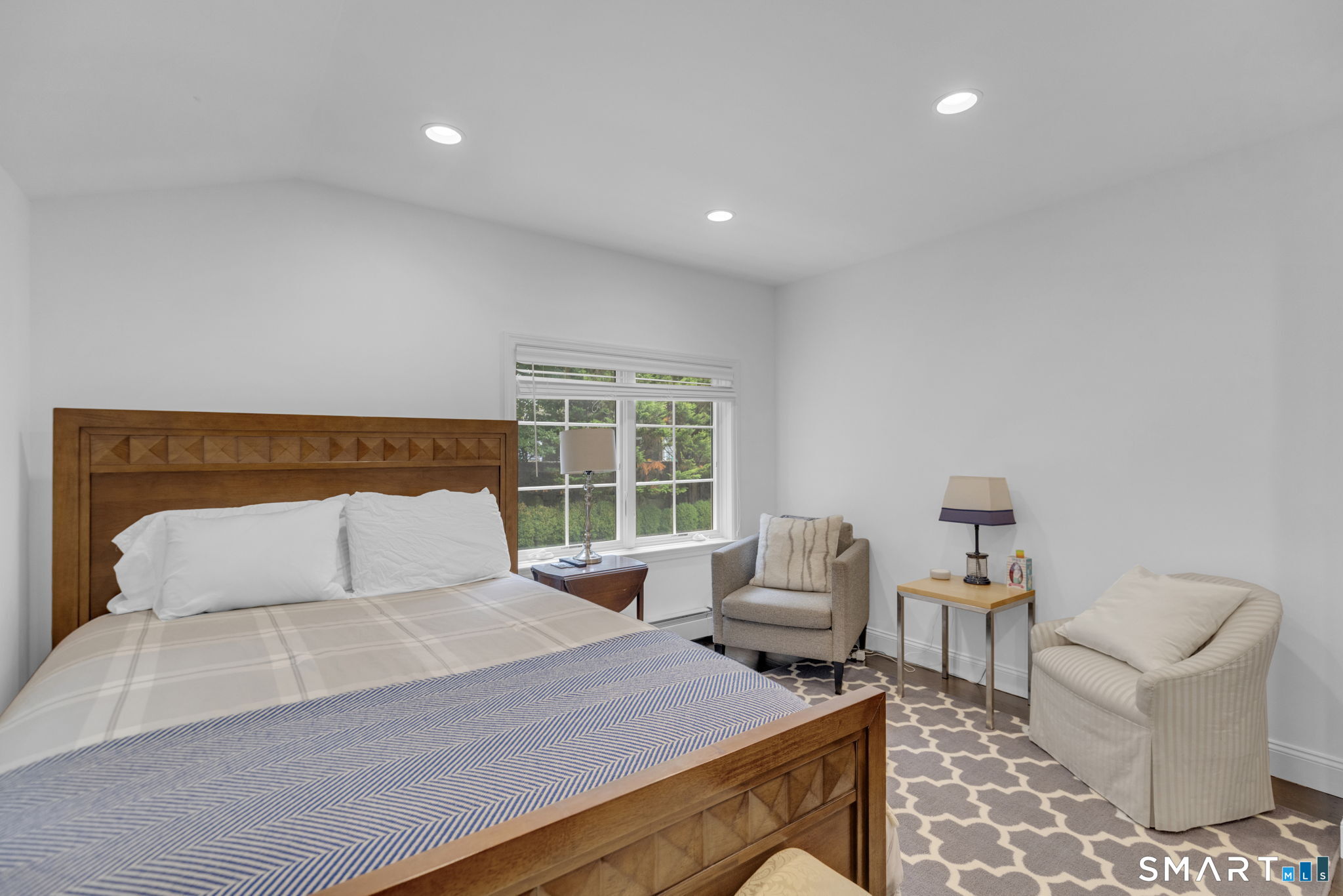 245 Cedar Road Fairfield, CT 06890 - Photo 16 of 38 Gallery Image 16