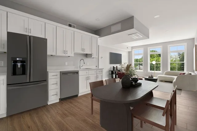 $2,750 | 596 North, Unit 102, Stoneham, MA 02180