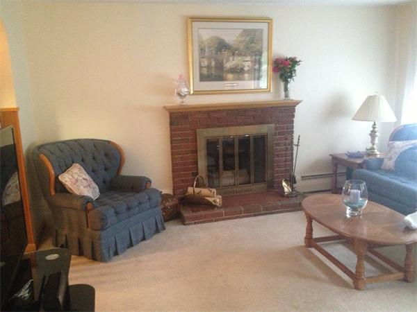 77 Cranmore Road Braintree, MA 02184 - Photo 4 of 15 Gallery Image 4
