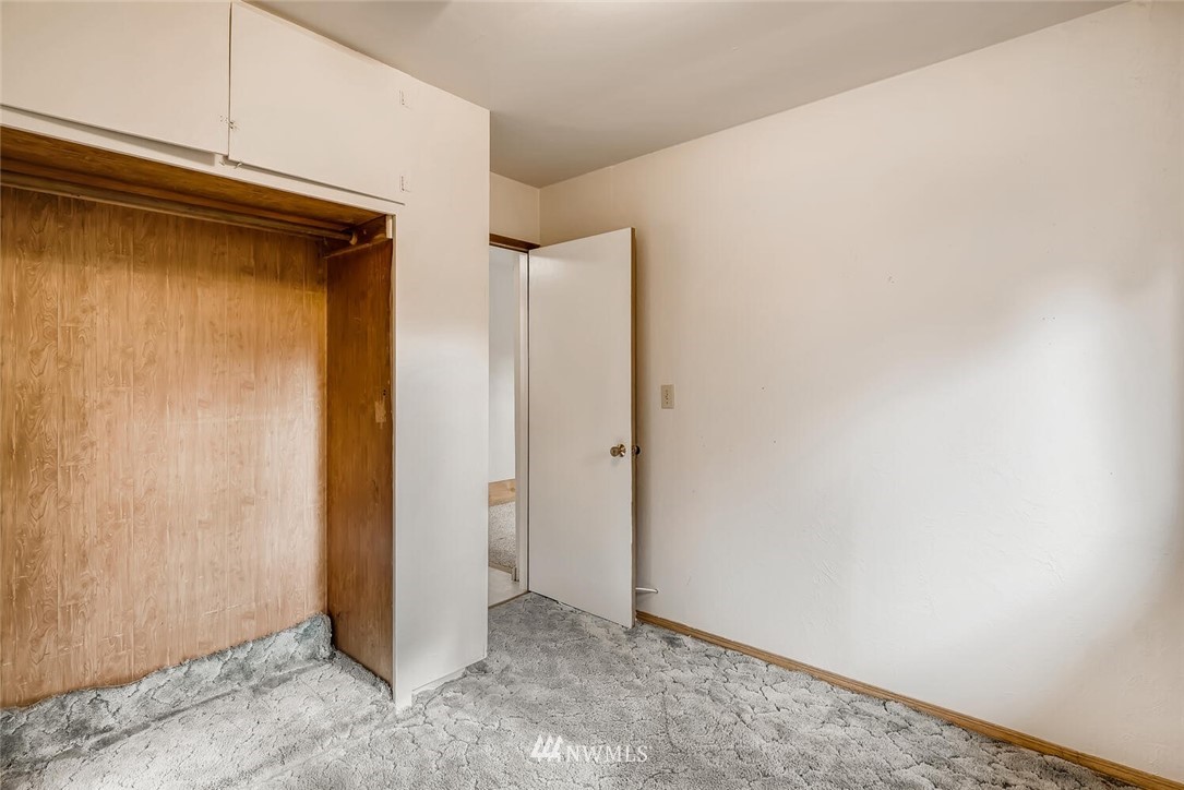 23915 Brier Road Brier, WA 98036 - Photo 27 of 39 a view of room