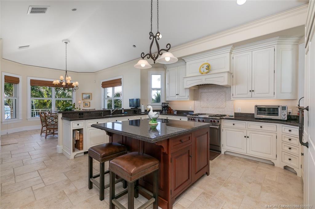 5914 Southeast Horseshoe Point Road Stuart, FL 34997 - Photo 23 of 93 Gallery Image 23