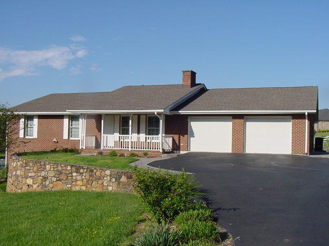850 Paint Bank Road Salem, VA 24153 - Photo 2 of 5 front2