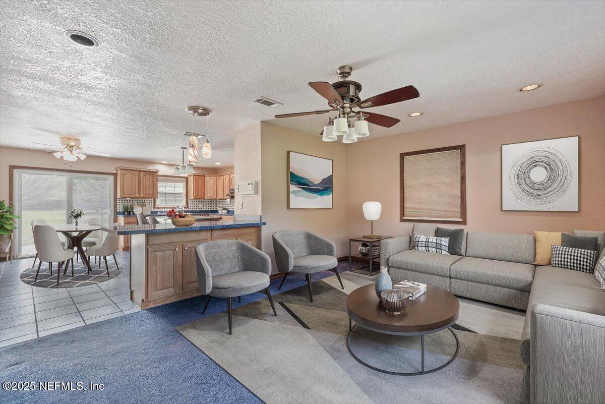 11447 Bridges Road Jacksonville, FL 32218 - Photo 22 of 48 Family Room