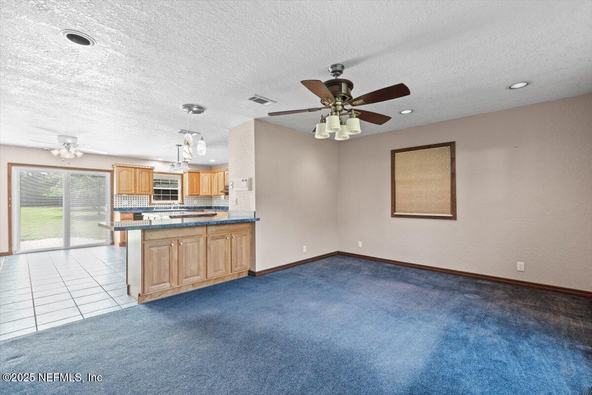 11447 Bridges Road Jacksonville, FL 32218 - Photo 23 of 48 Family Room