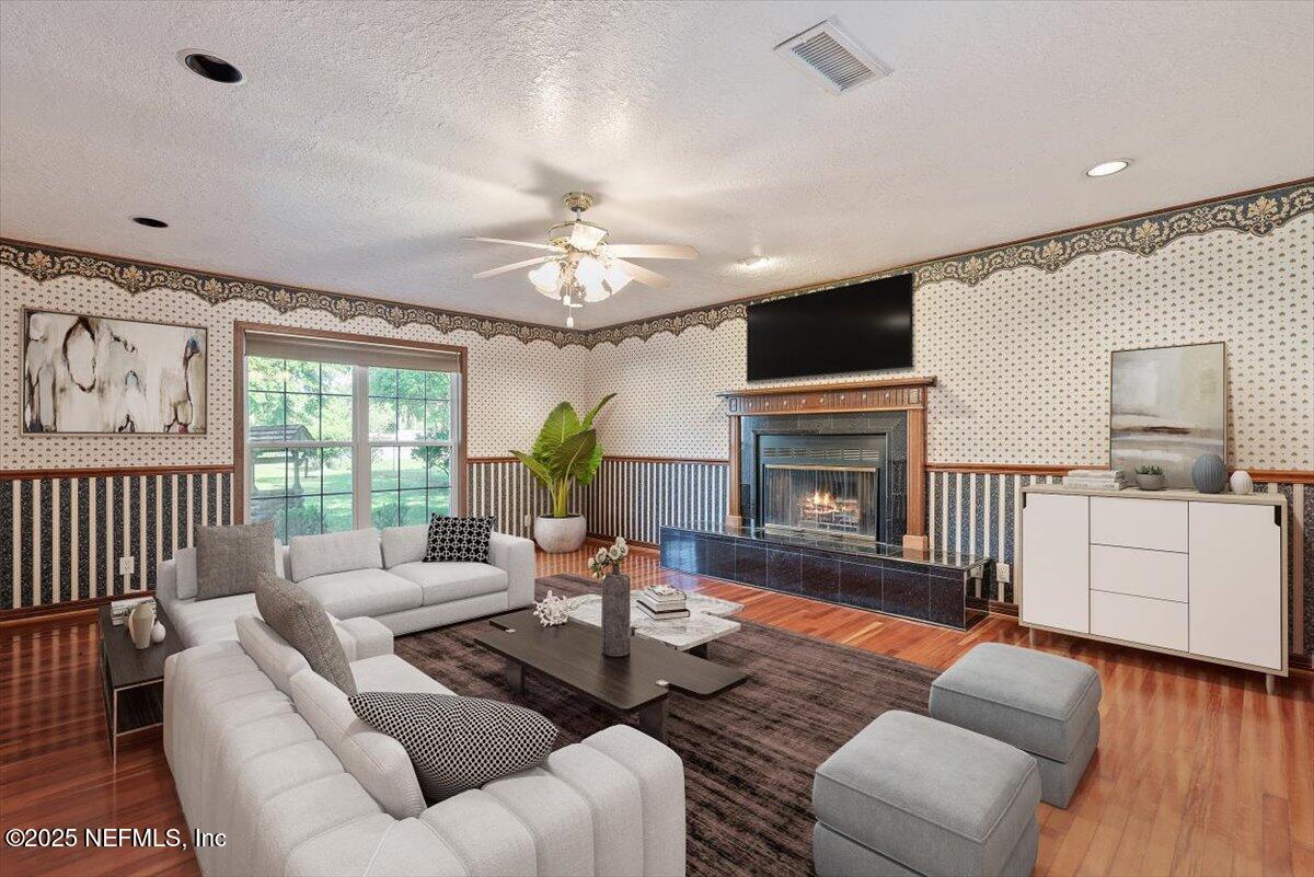 11447 Bridges Road Jacksonville, FL 32218 - Photo 10 of 48 Living Room