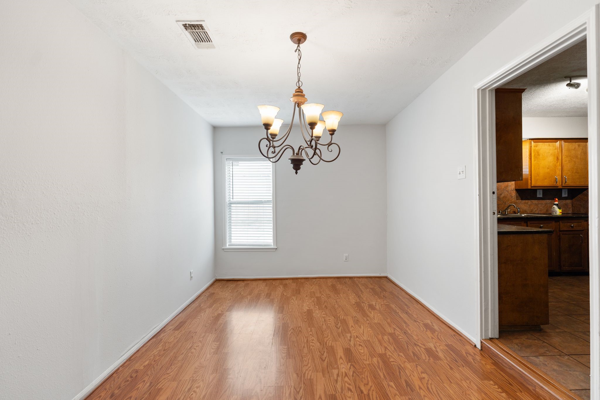 15602 Lillja Road Houston, TX 77060 - Photo 12 of 27 Dining Room