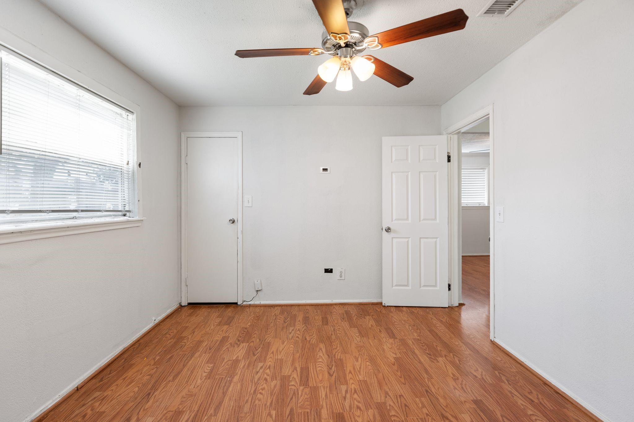 15602 Lillja Road Houston, TX 77060 - Photo 13 of 27 Primary Bedroom