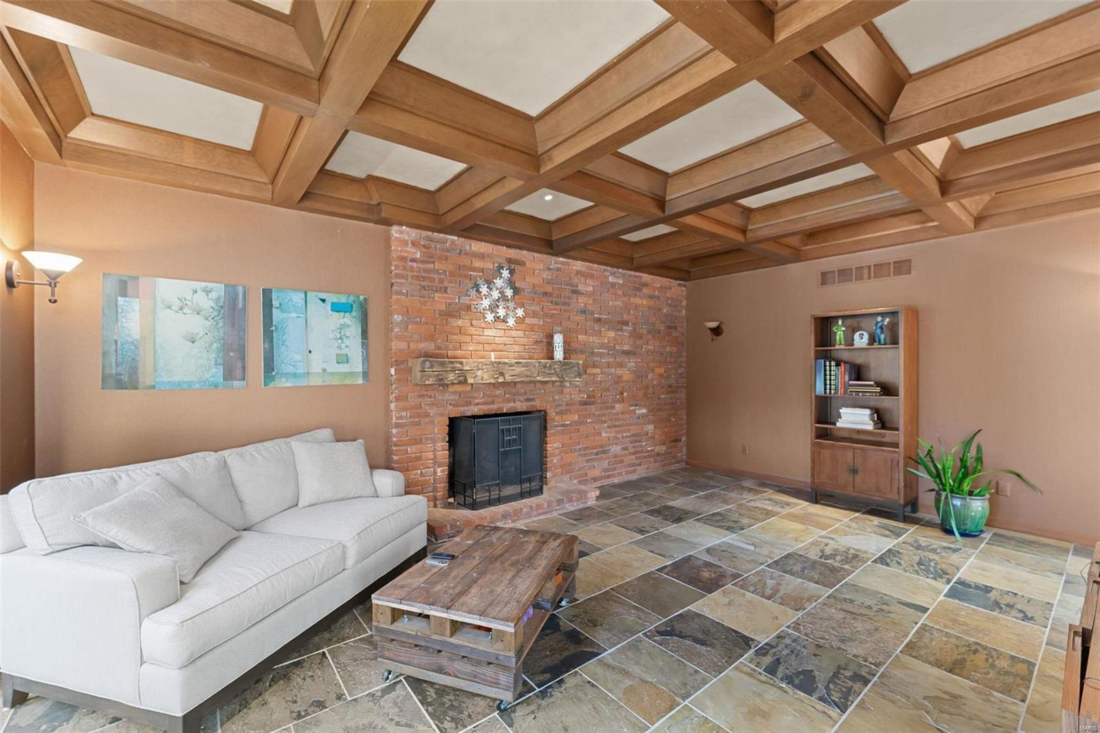 44 South Spoede Road St. Louis, MO 63141 - Photo 23 of 62 Gallery Image 23