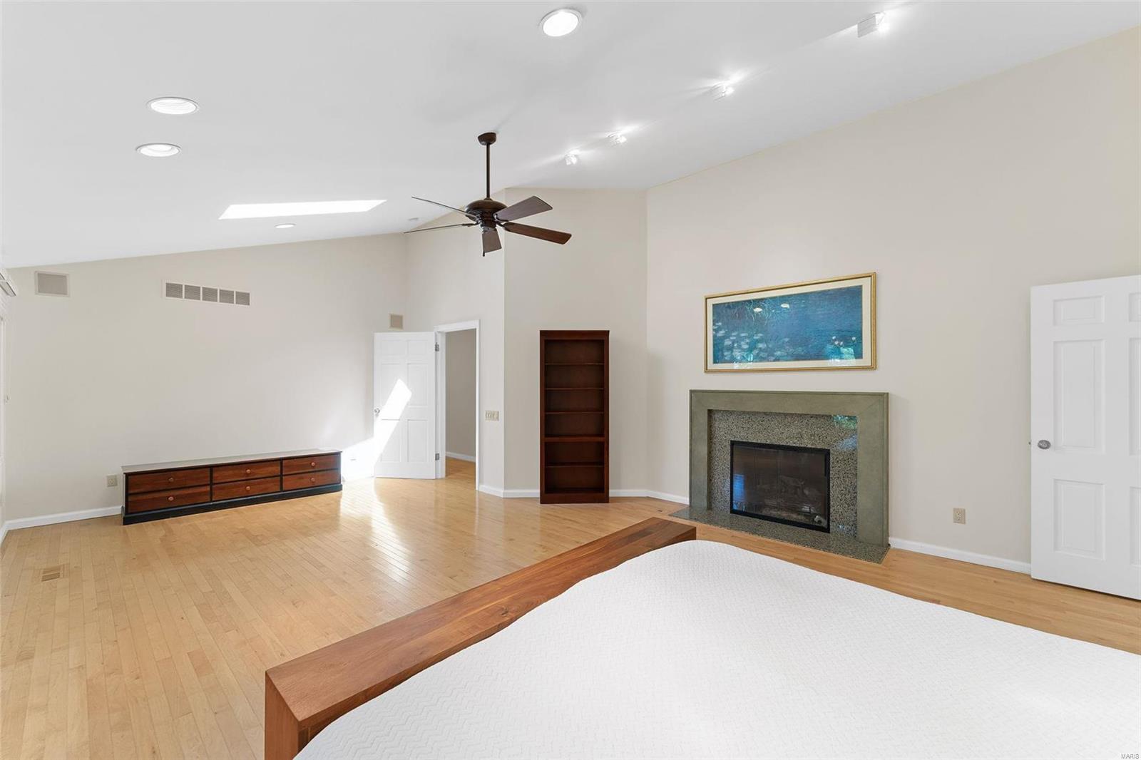 44 South Spoede Road St. Louis, MO 63141 - Photo 31 of 62 Gallery Image 31
