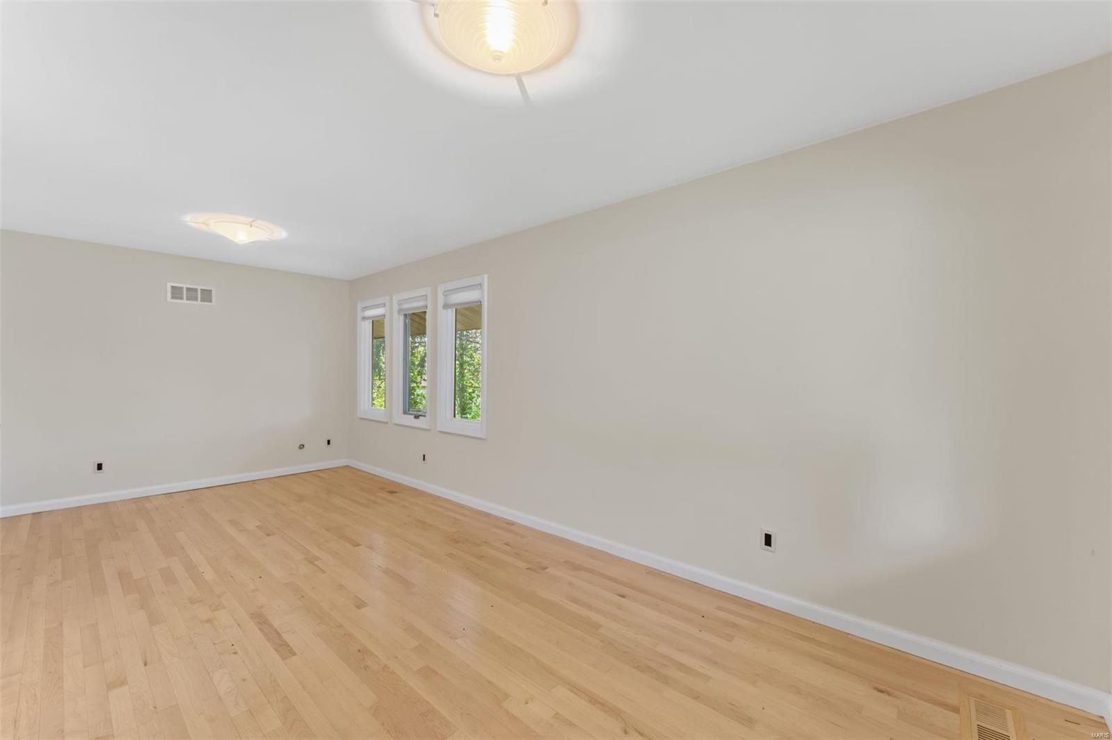 44 South Spoede Road St. Louis, MO 63141 - Photo 36 of 62 Gallery Image 36