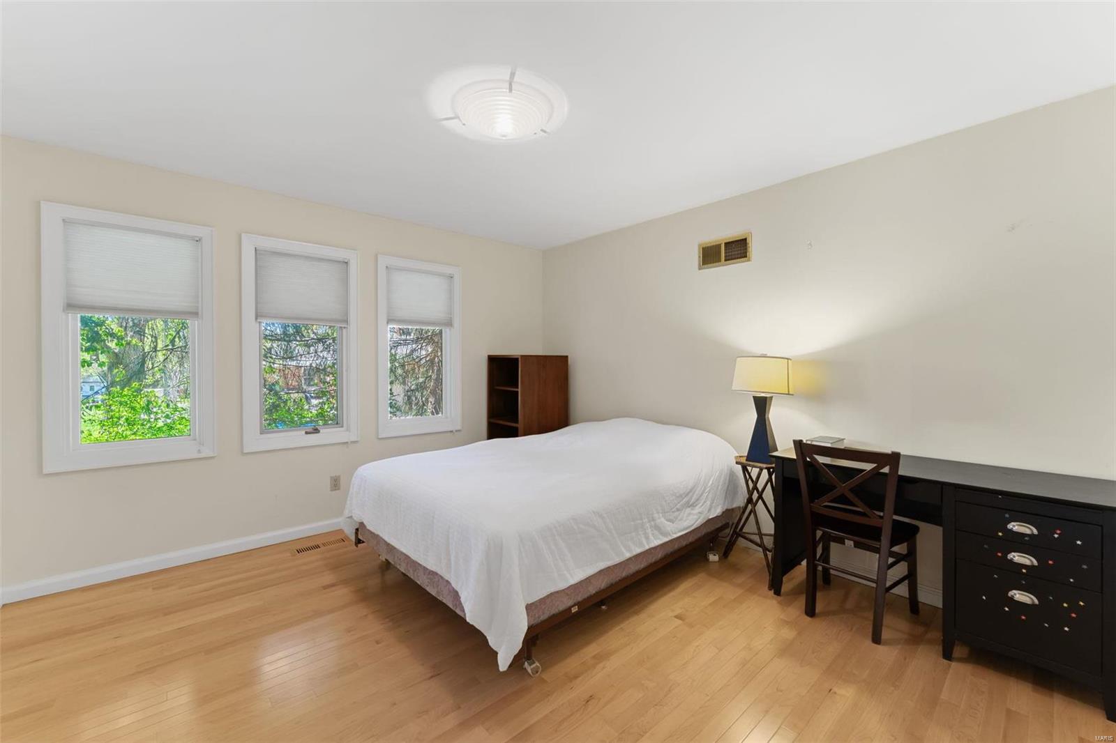 44 South Spoede Road St. Louis, MO 63141 - Photo 38 of 62 Gallery Image 38