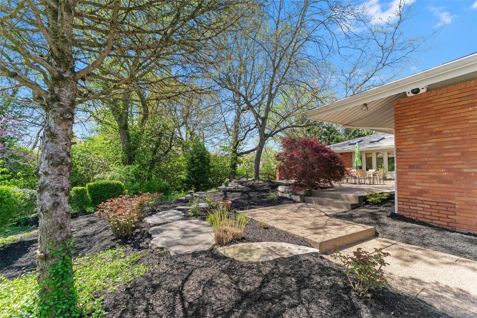 44 South Spoede Road St. Louis, MO 63141 - Photo 60 of 62 Gallery Image 60