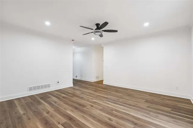 $305,000 | 538 Stanton Woods Drive Southeast, Conyers, GA 30094