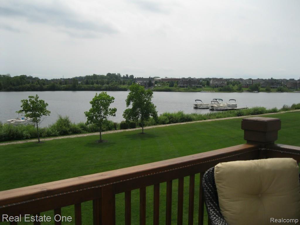 24881 Reeds Pointe Drive Novi, MI 48374 - Photo 8 of 45 IMG_1265.jpg