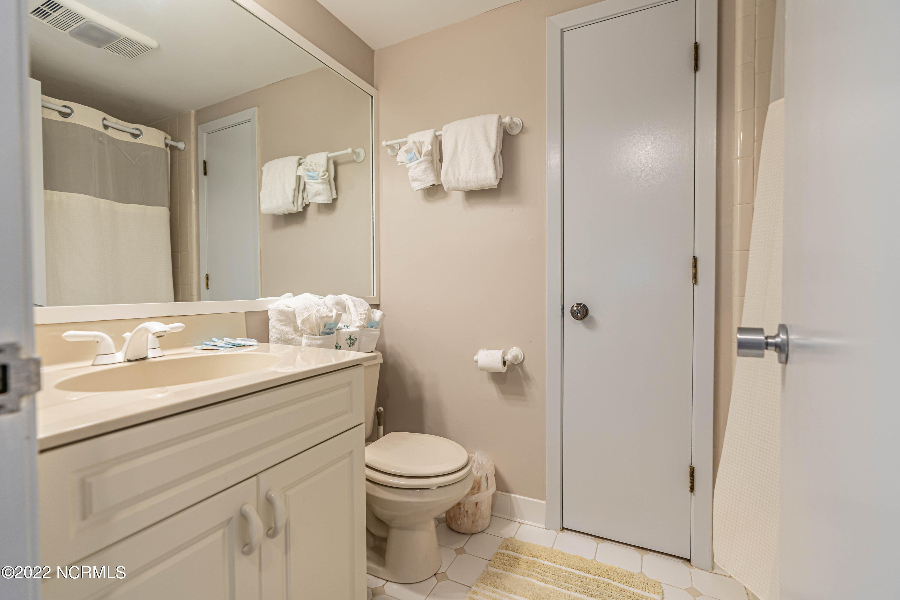 85 Pine Valley Road, Unit 1 Pinehurst, NC 28374 - Photo 20 of 31 Full Guest BR